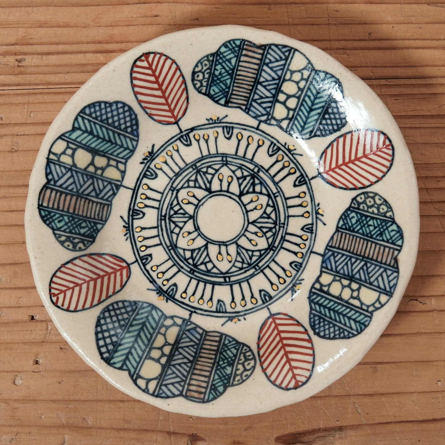 [ 加藤 喜道 ] 小鉢 直径約12.7cm 赤絵・金彩 A