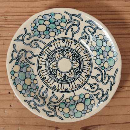 [ 加藤 喜道 ] 小鉢 直径約12.7cm 赤絵・金彩 C