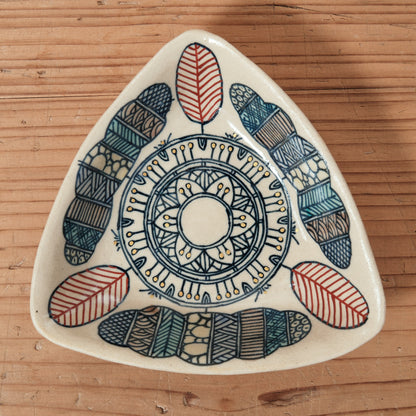 [ 加藤 喜道 ] 絵付け △小鉢 幅約12.8cm  赤絵・金彩 D