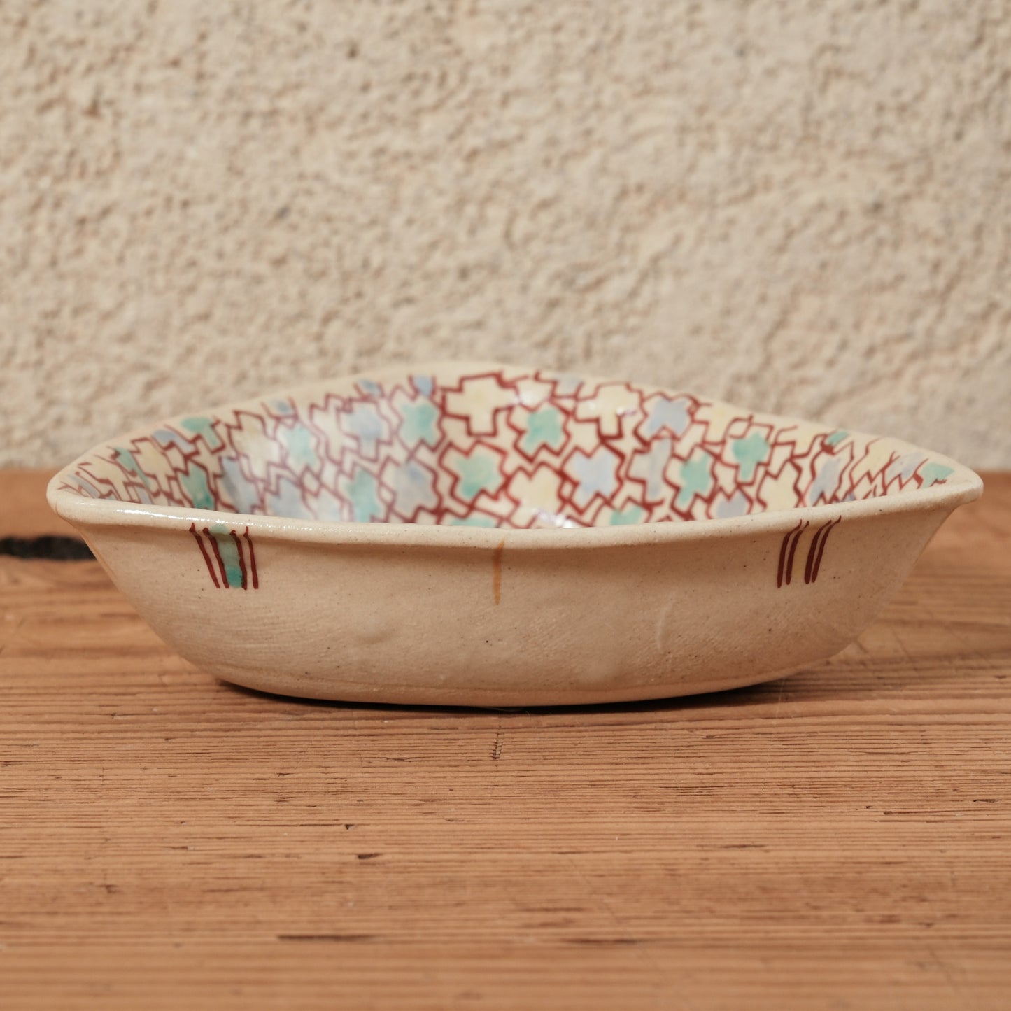 [ 加藤 喜道 ] 絵付け △小鉢 幅約12.8cm  赤絵・金彩 E