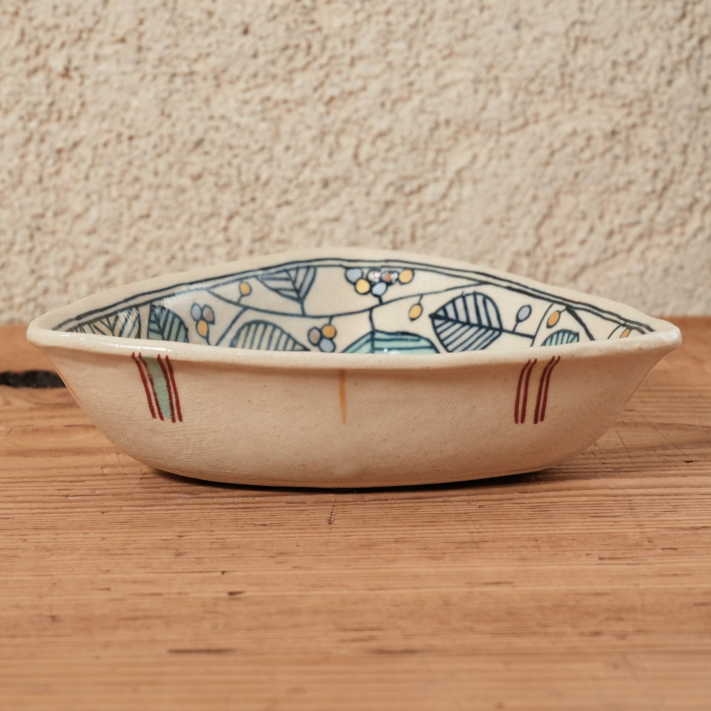 [ 加藤 喜道 ] 絵付け △小鉢 幅約12.8cm  赤絵・金彩 J