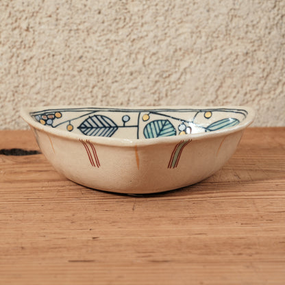 [ 加藤 喜道 ] 絵付け △小鉢 幅約12.8cm  赤絵・金彩 J