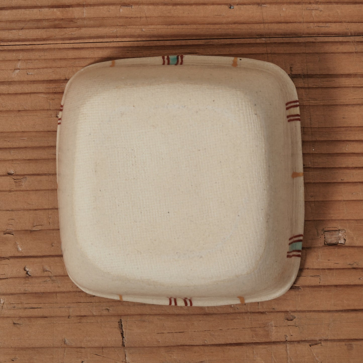 [ 加藤 喜道 ] 絵付け □小鉢 幅約8cm 赤絵・金彩 D