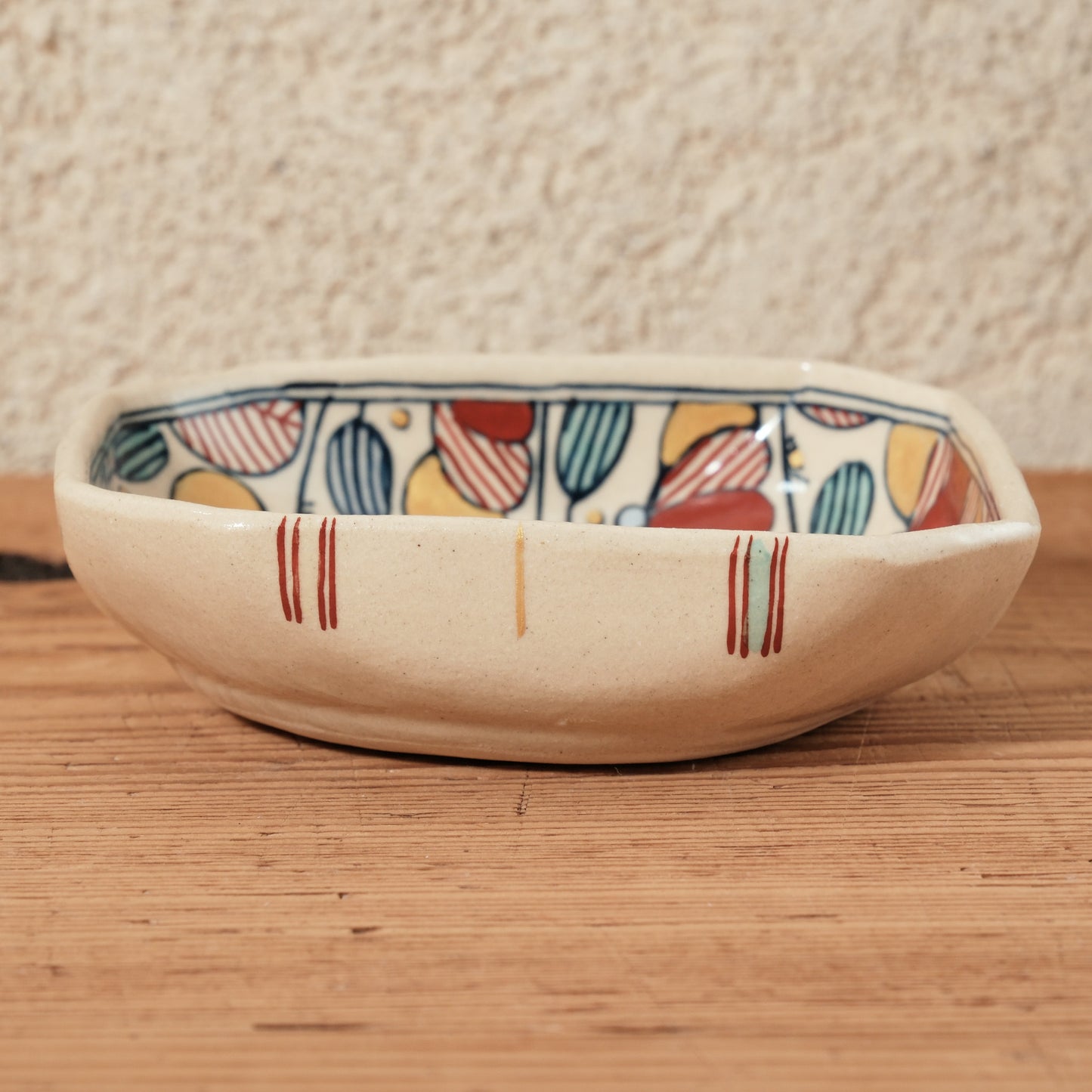 [ 加藤 喜道 ] 絵付け □小鉢 幅約11cm 赤絵・金彩 A