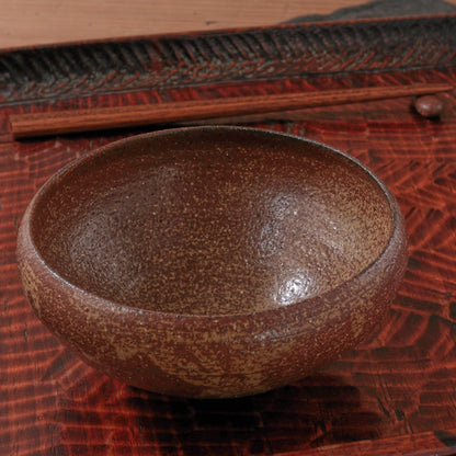 [ てしま島苑 ] 小丸ドラ鉢   背高泡立草釉