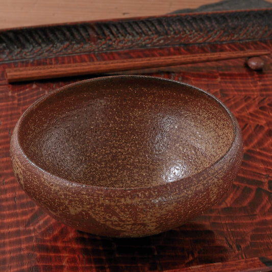 [ てしま島苑 ] 小丸ドラ鉢   背高泡立草釉