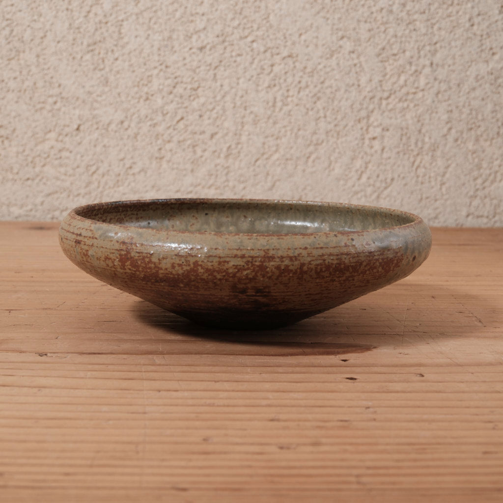 [ てしま島苑 ] 中ドラ鉢   香川本鷹唐辛子釉