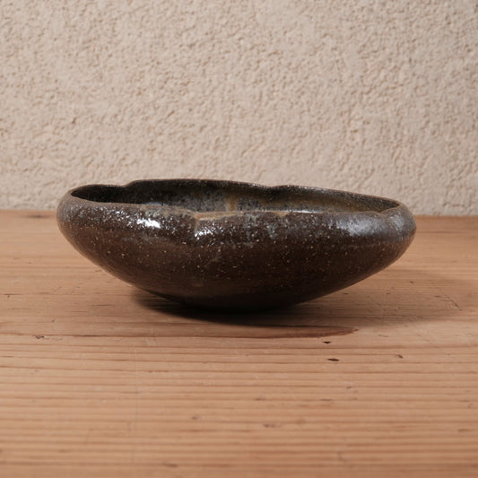 [ てしま島苑 ] 花ドラ鉢  4辺 香川本鷹唐辛子釉