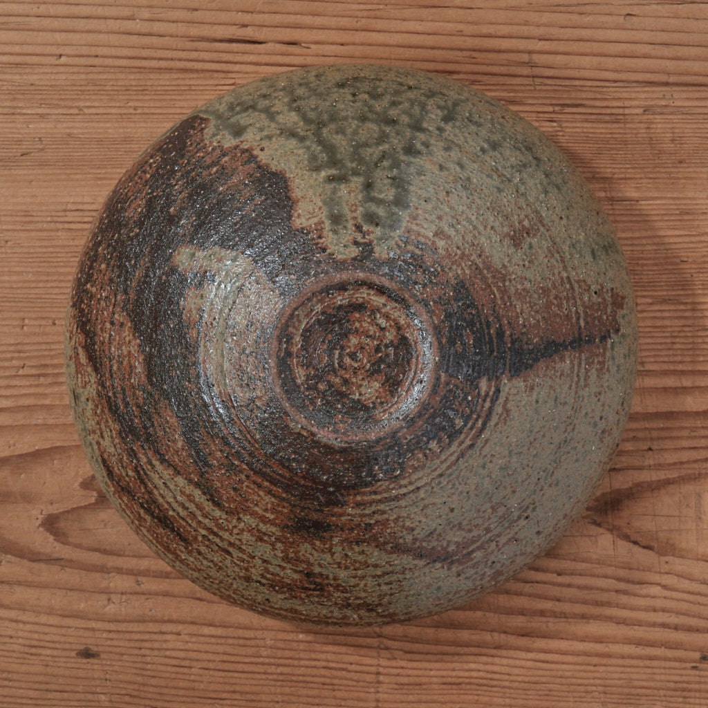 [ てしま島苑 ] フチドラ鉢 空豆釉