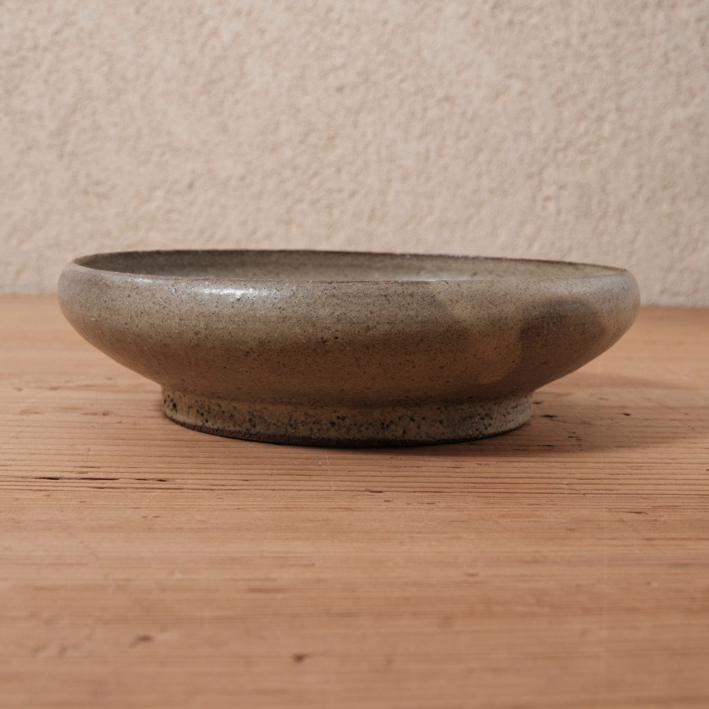 [ てしま島苑 ] 丸平皿 とびかんな 竹釉