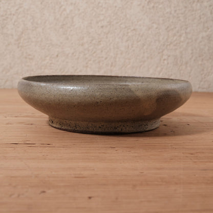 [ てしま島苑 ] 丸平皿 とびかんな 竹釉