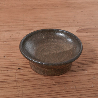 [ てしま島苑 ] 高高台皿（小） 香川本鷹唐辛子釉