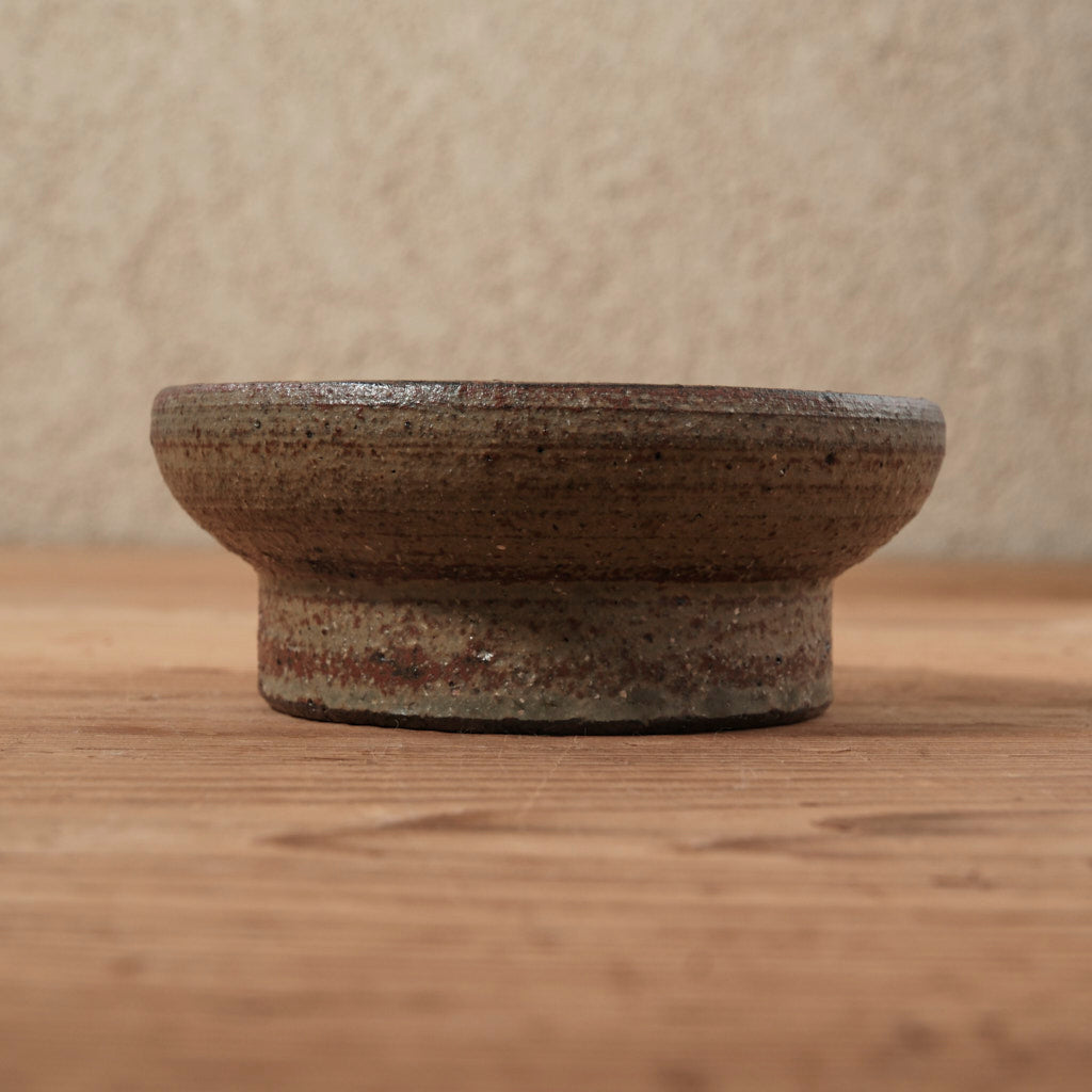 [ てしま島苑 ] 高高台皿（小） 背高泡立草釉