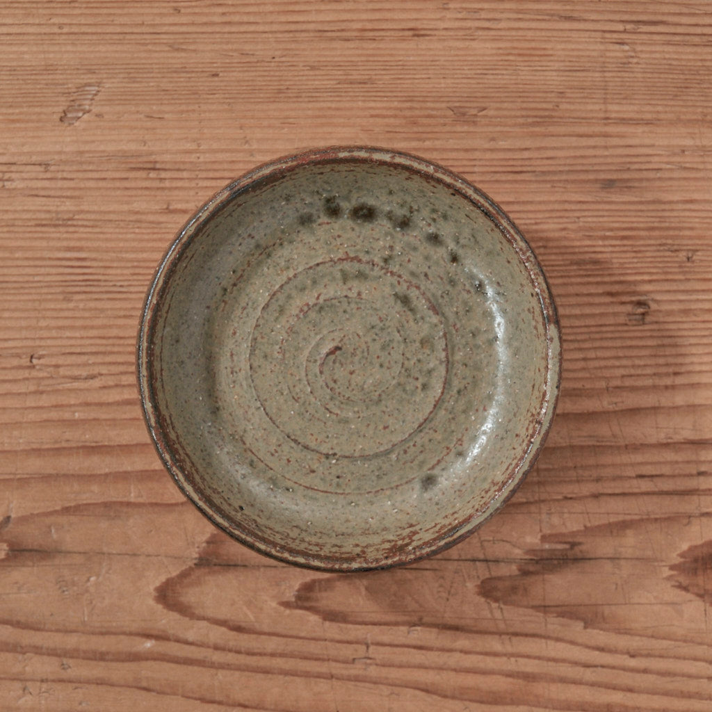 [ てしま島苑 ] 高高台皿（小） 背高泡立草釉