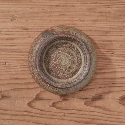 [ てしま島苑 ] 高高台皿（小） 背高泡立草釉