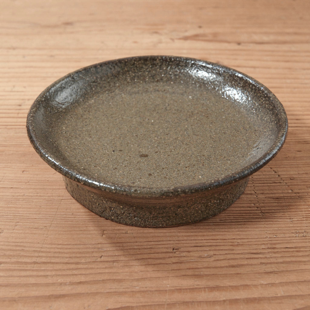 [ てしま島苑 ] 高高台皿（中） 香川本鷹唐辛子釉