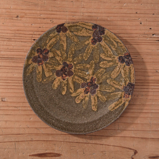 [ てしま島苑 ] 絵皿「やまもも」 中 香川本鷹唐辛子釉