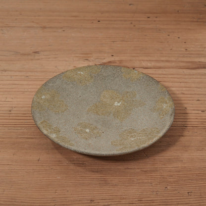 [ てしま島苑 ] 絵皿「かぼちゃの花」 ひまわり釉