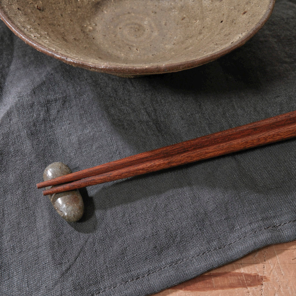 [ てしま島苑 ] 箸置き 空豆釉