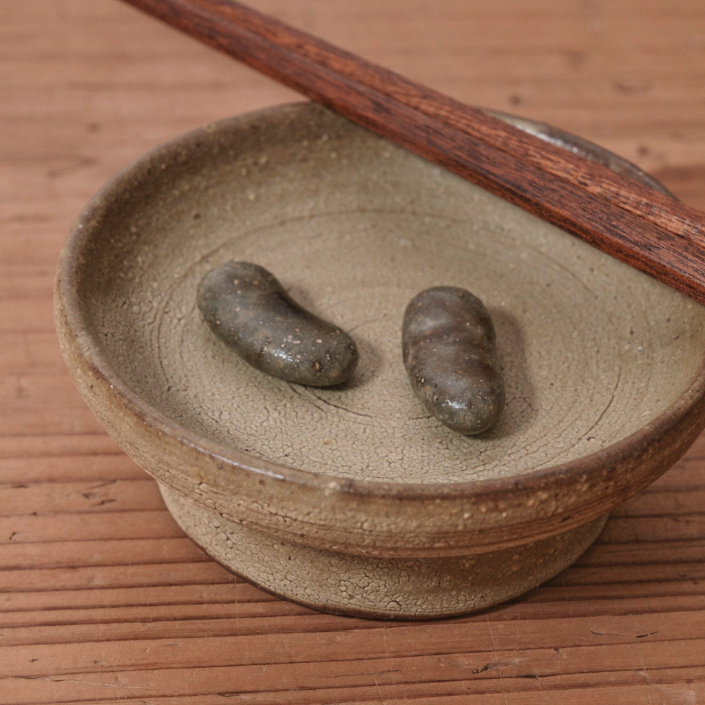 [ てしま島苑 ] 箸置き 空豆釉
