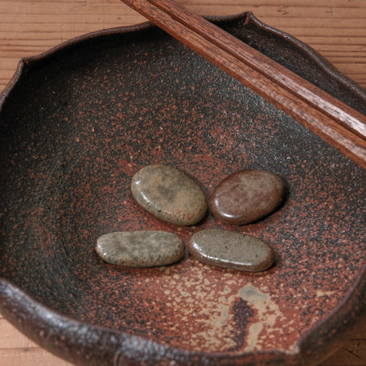 [ てしま島苑 ] 箸置き 本鷹唐辛子釉