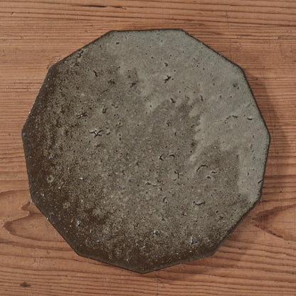 [ てしま島苑 ] 原土プレート11角-中 ひまわり釉