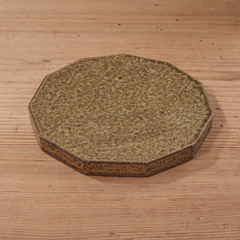 [ てしま島苑 ] 原土プレート11角-中 ひまわり釉