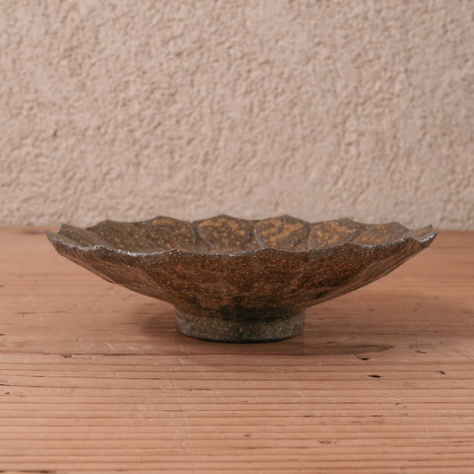 [ てしま島苑 ] 型打皿-小 空豆釉-1