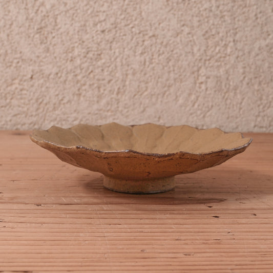 [ てしま島苑 ] 型打皿-小 空豆釉-2