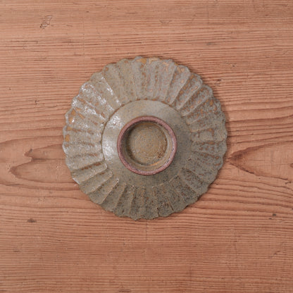 [ てしま島苑 ] 型打皿-小 本鷹唐辛子釉-2