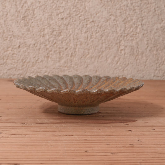 [ てしま島苑 ] 型打皿-小 本鷹唐辛子釉-2