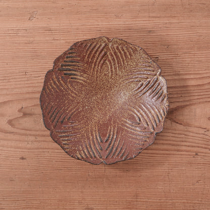 [ てしま島苑 ] 型打皿-小 背高泡立草-1