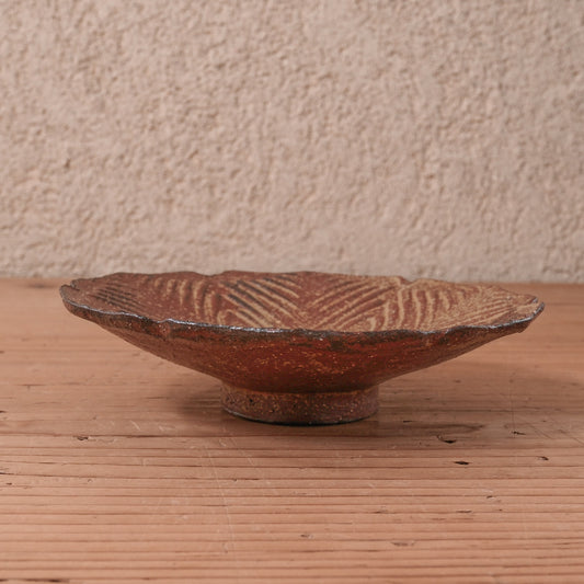 [ てしま島苑 ] 型打皿-小 背高泡立草-1