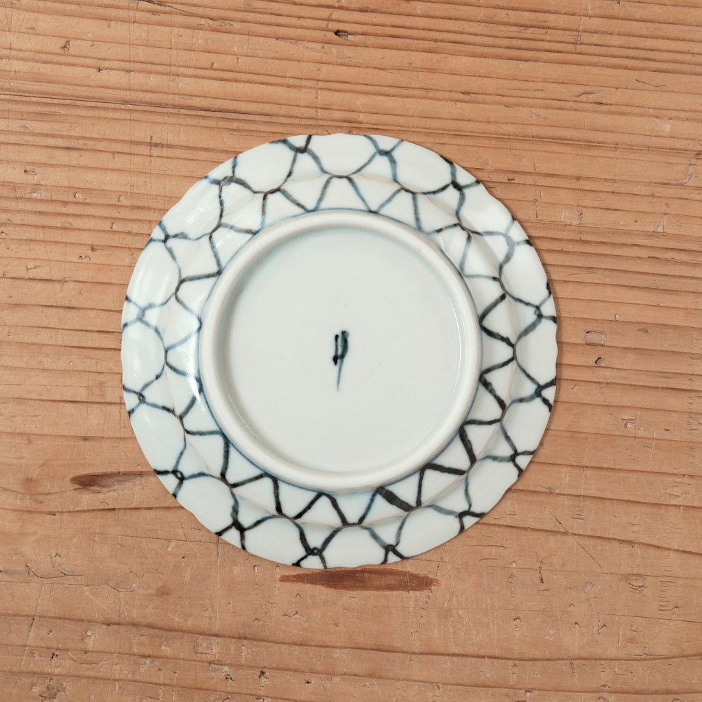 [ 柳川 謙治 ] 染付 網目手 五寸皿