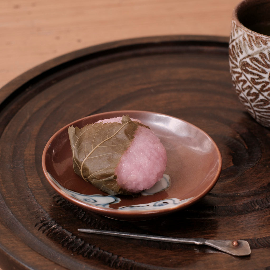 [ 柳川 謙治 ] 染付 吸坂手波千鳥 豆皿