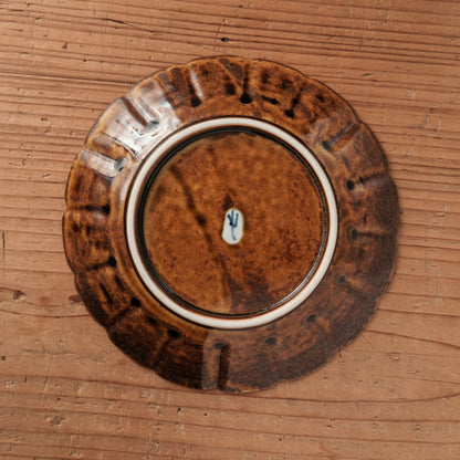 [ 柳川 謙治 ] 染付 輪花飴釉波千鳥 六寸五分皿