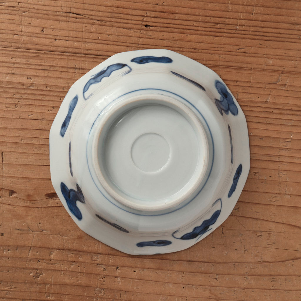 [ 柳川 謙治 ] 染付 蝙蝠（こうもり）文 6寸鉢