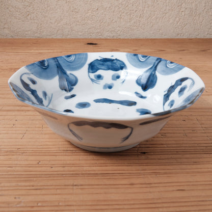 [ 柳川 謙治 ] 染付 蝙蝠（こうもり）文 6寸鉢