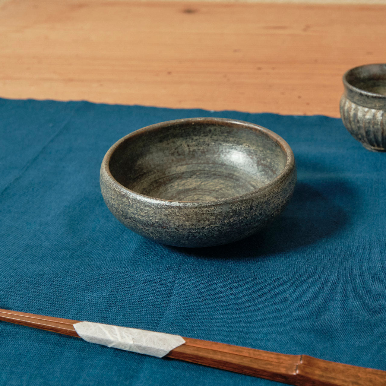 [ 出口 結莉 ] 陶胎漆器 小鉢-青