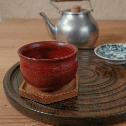 [ 出口 結莉 ] 陶胎漆器 湯呑(小)-朱