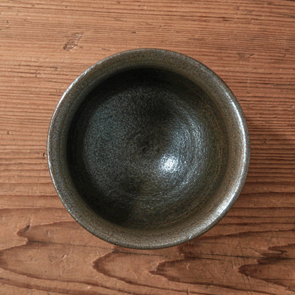 [ 出口 結莉 ] 陶胎漆器 湯呑(中)-いぶし銀