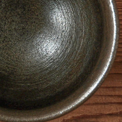 [ 出口 結莉 ] 陶胎漆器 湯呑(中)-いぶし銀02