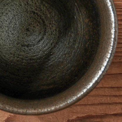 [ 出口 結莉 ] 陶胎漆器 湯呑(中)-いぶし銀04