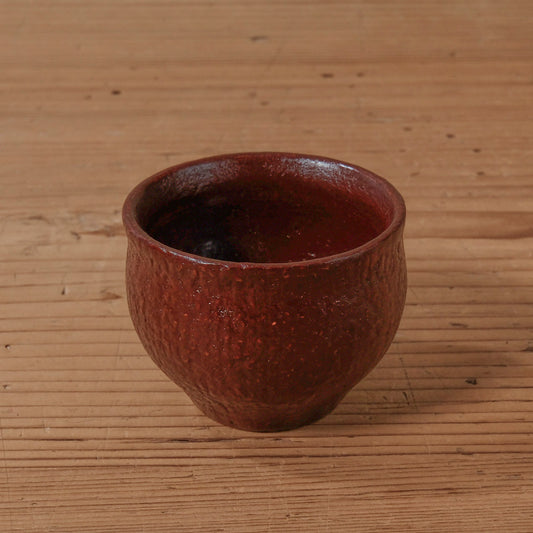 [ 出口 結莉 ] 陶胎漆器 ぐい呑み-朱02