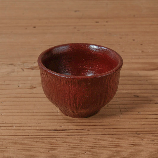 [ 出口 結莉 ] 陶胎漆器 ぐい呑み-朱04