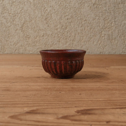 [ 出口 結莉 ] 陶胎漆器 ぐい呑み-朱05
