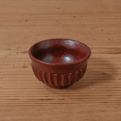 [ 出口 結莉 ] 陶胎漆器 ぐい呑み-朱05