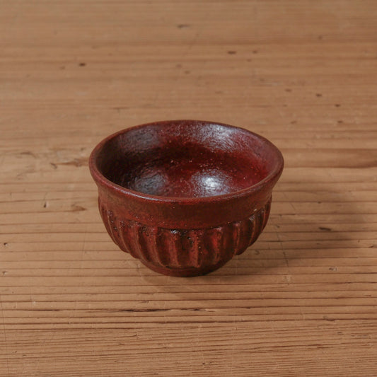 [ 出口 結莉 ] 陶胎漆器 ぐい呑み-朱05