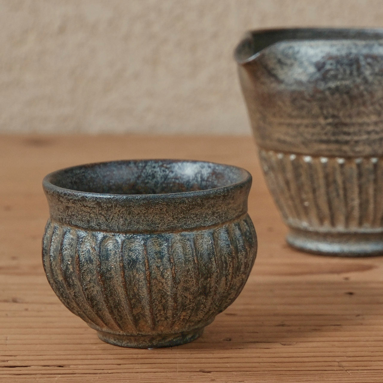 [ 出口 結莉 ] 陶胎漆器 ぐい呑み-青