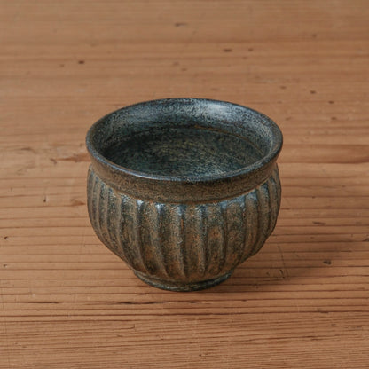 [ 出口 結莉 ] 陶胎漆器 ぐい呑み-青02